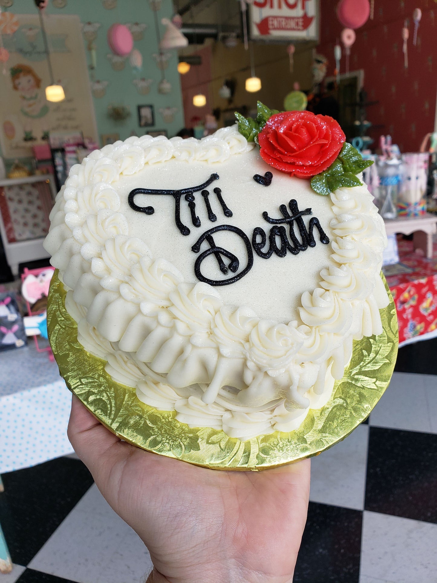 'Till Death (Do Us Part) Heart-Shaped Cutting Cake