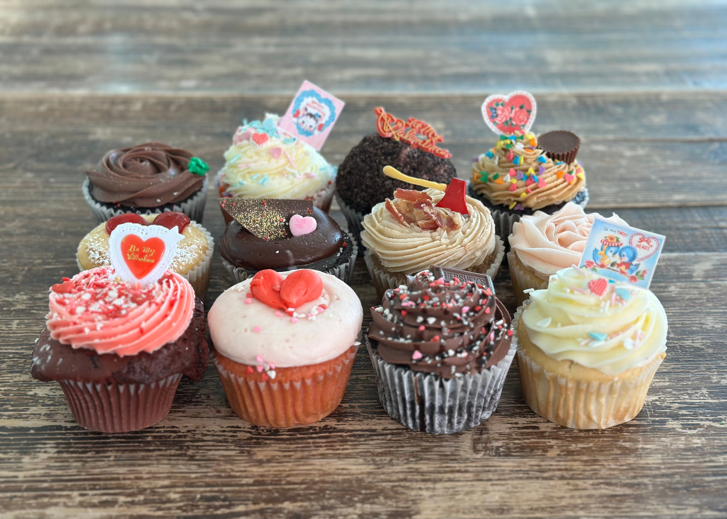 💘Cupid's Dozen Jumbo Cupcakes