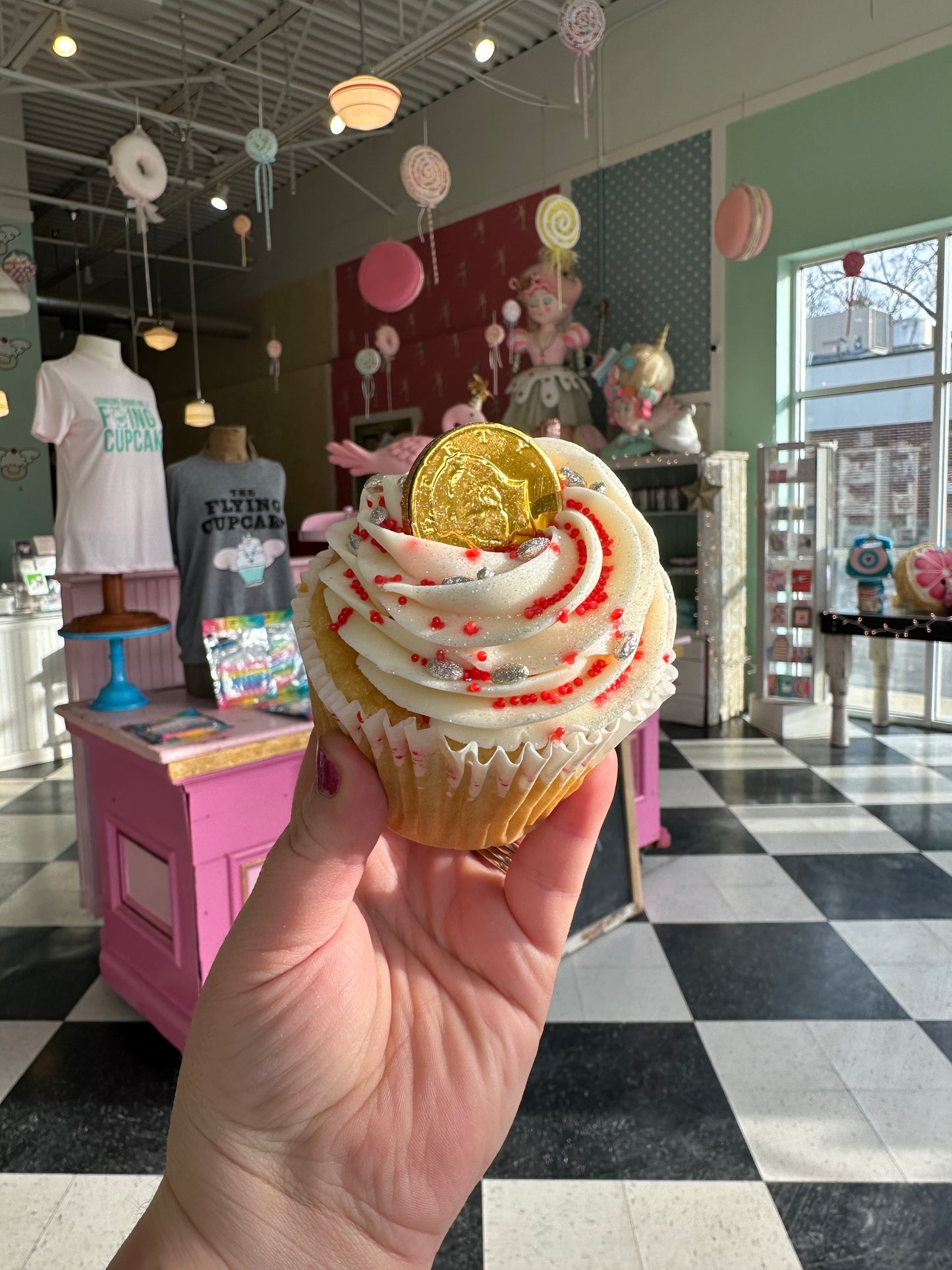 Golden Prosperity Cupcake - 2 Pack