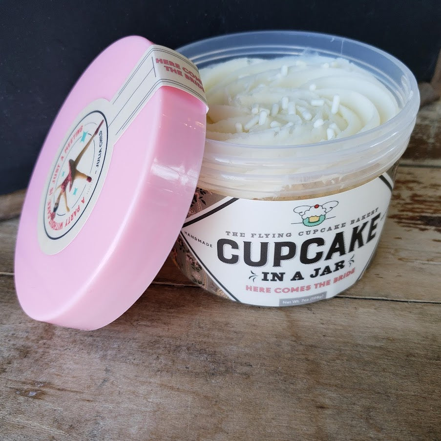 Cupcake-in-a-Jar (One Jar; 3 Servings)