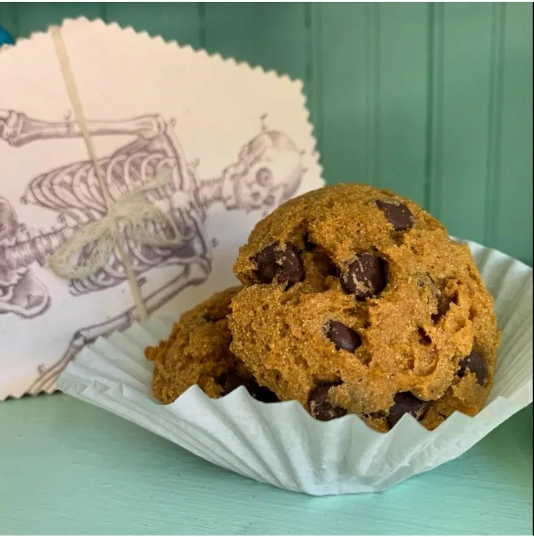 Gluten-Free AND Dairy-Free Vegan Pudgy Pumpkin Cookie Pairs