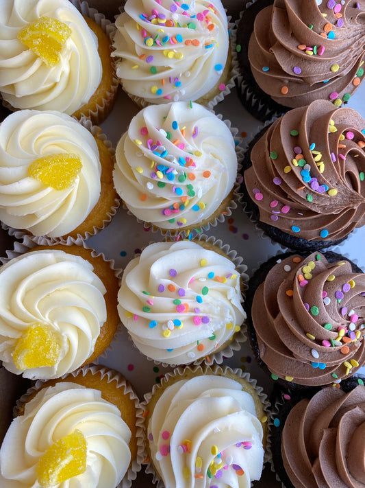 Regular Size Cupcake Dozen Party Pack- May 🏁