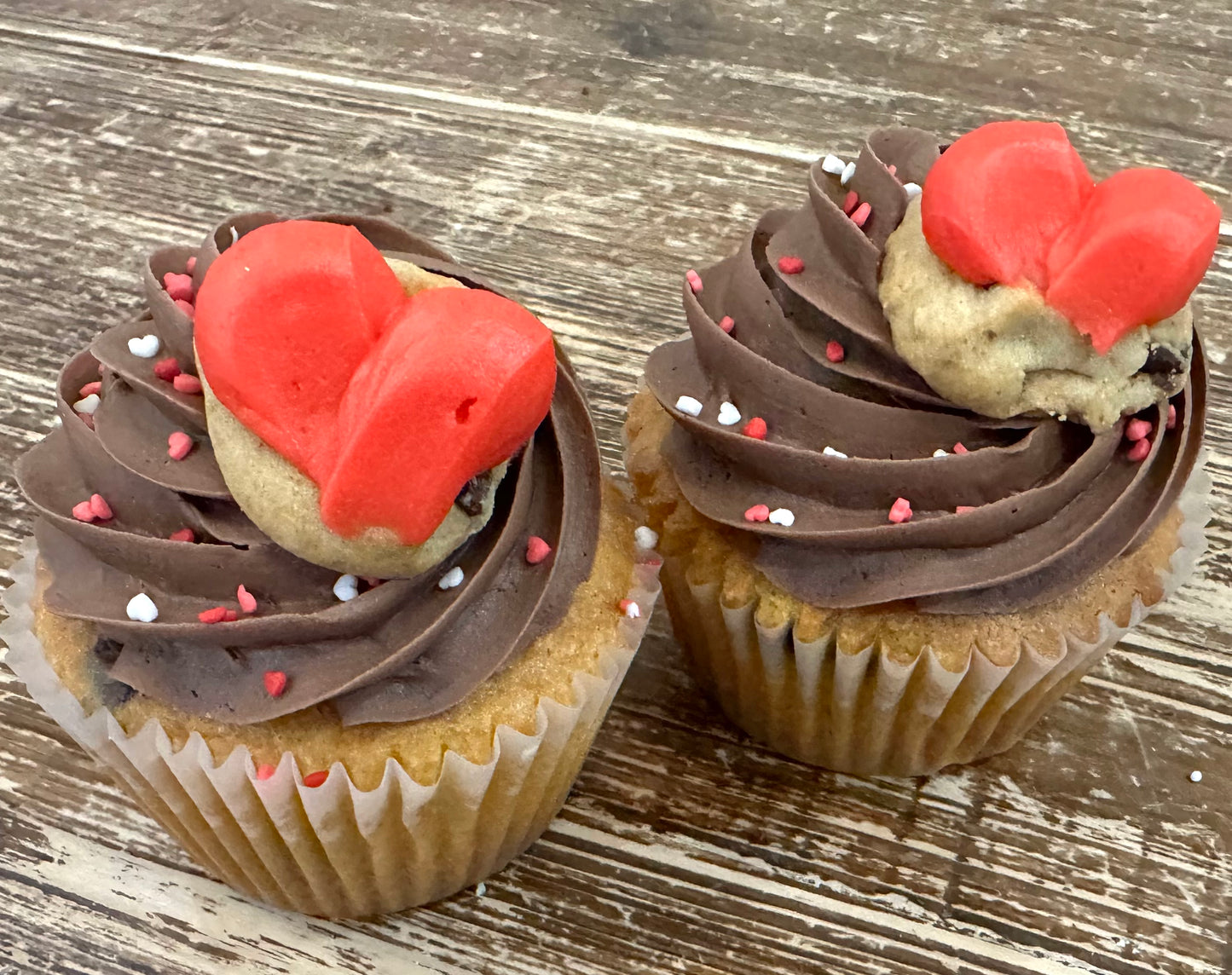 💘SAME DAY PICKUP- Cupid's Dozen Jumbo Cupcakes