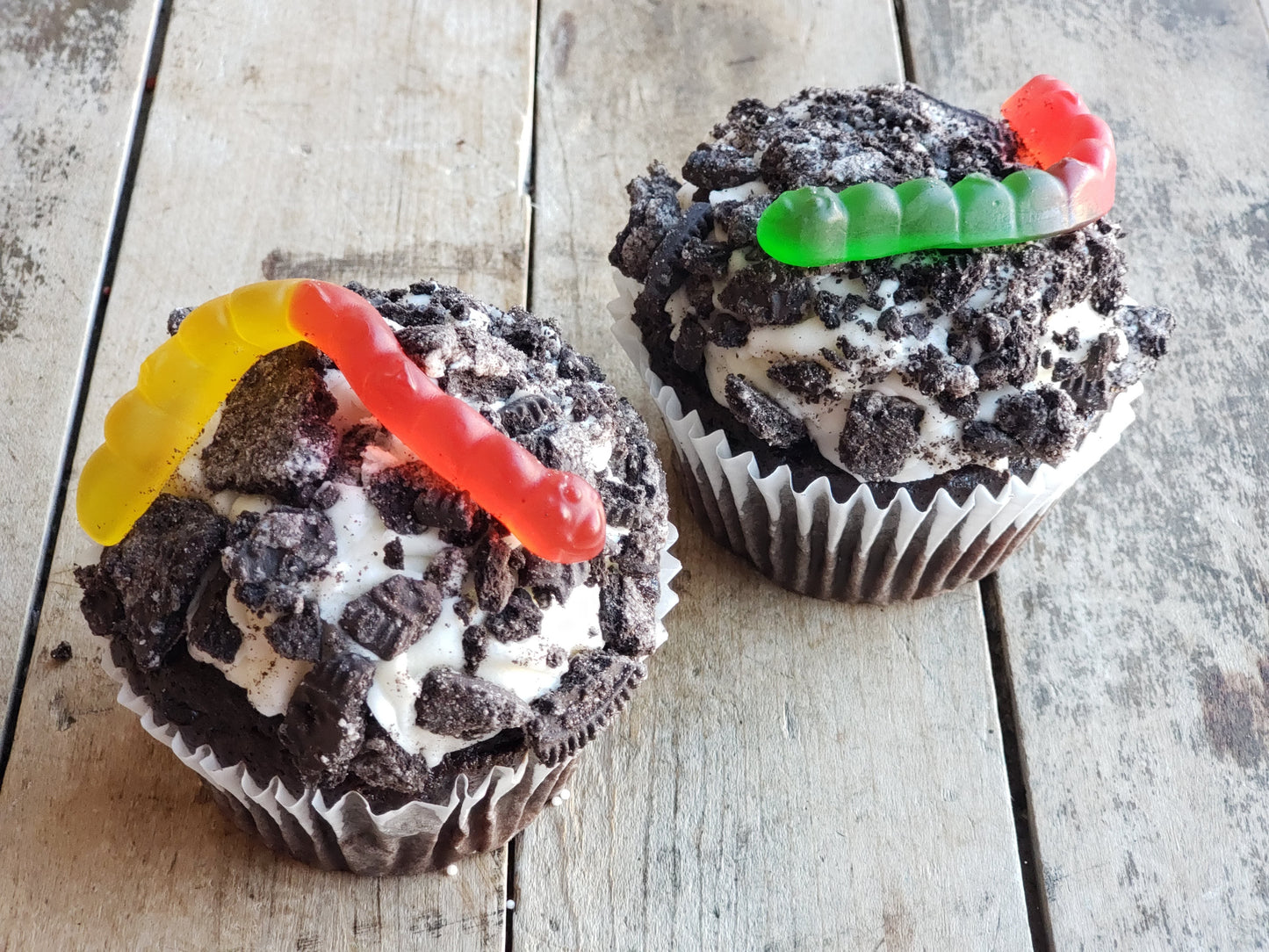 😎 Jumbo Cupcakes TWO PACK (June)
