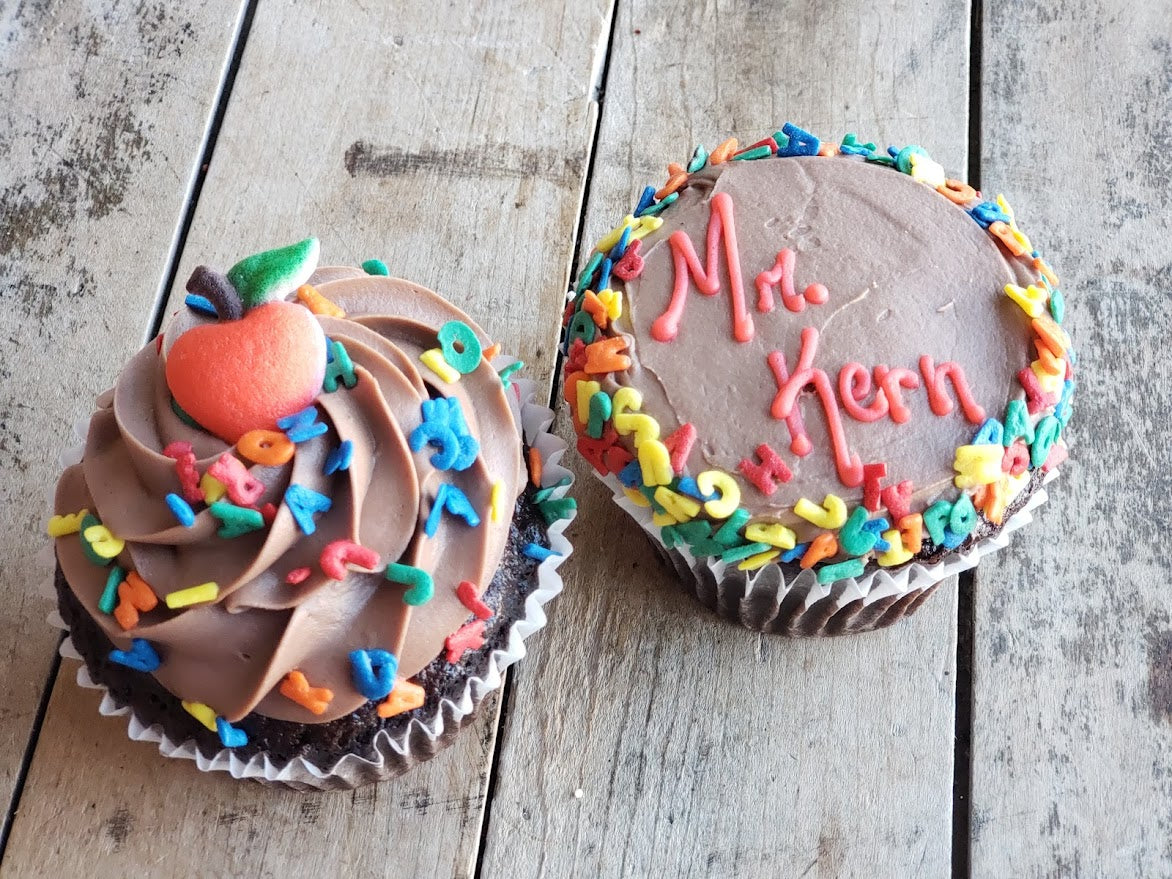 Teacher Appreciation Jumbo Cupcake 2-Pack